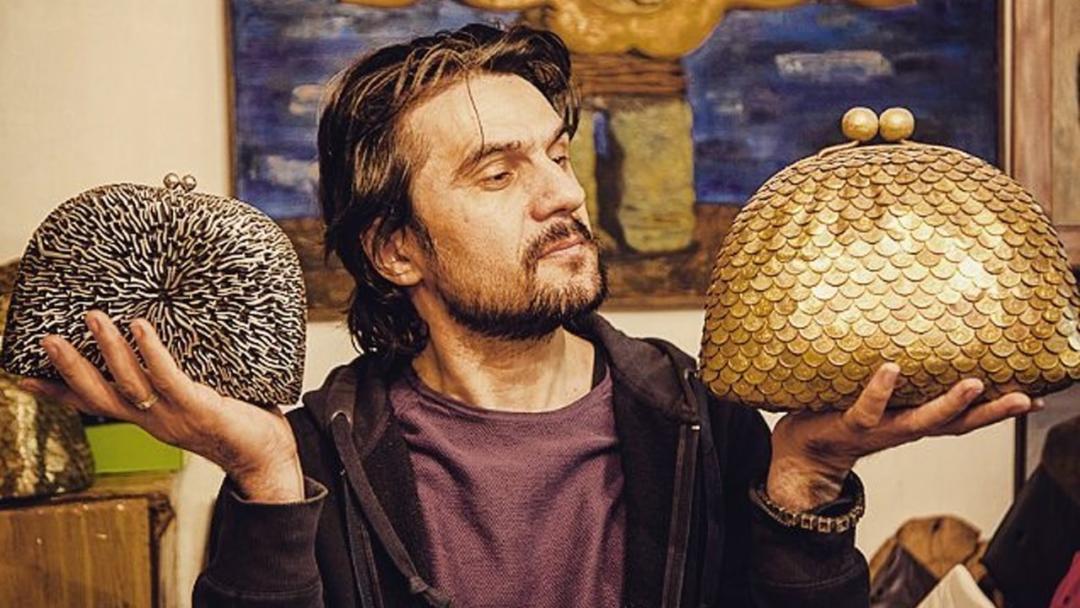 Открытая мастерская по работе с деревом и выколотке металлом / Музей ...